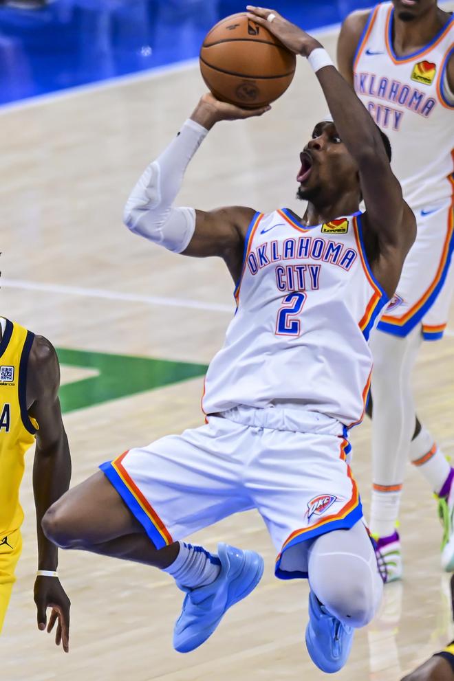 压缩了锋线 压缩了锋线