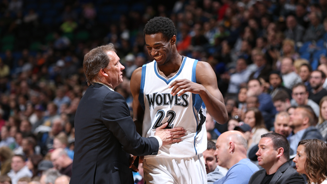 仍未收手 仍未收手