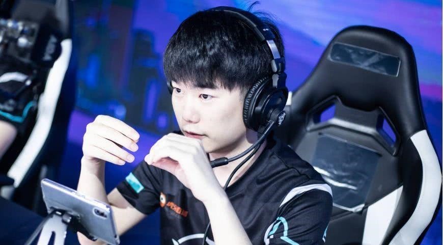 上海EDG 上海EDG